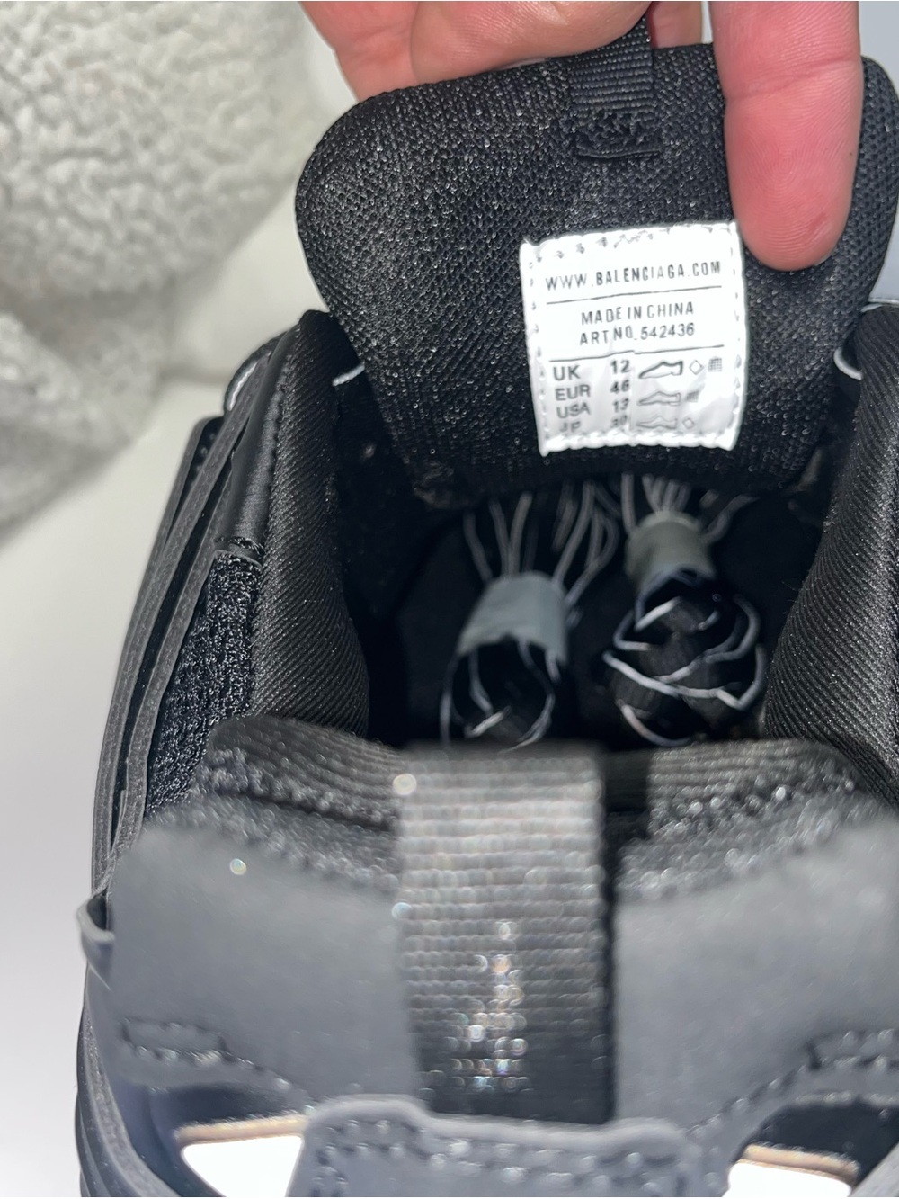 Balenciaga Black Chunky Track Runner Sneakers - Picture 10 of 10